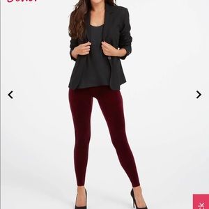 NWT Spanx velvet leggings- rich burgundy